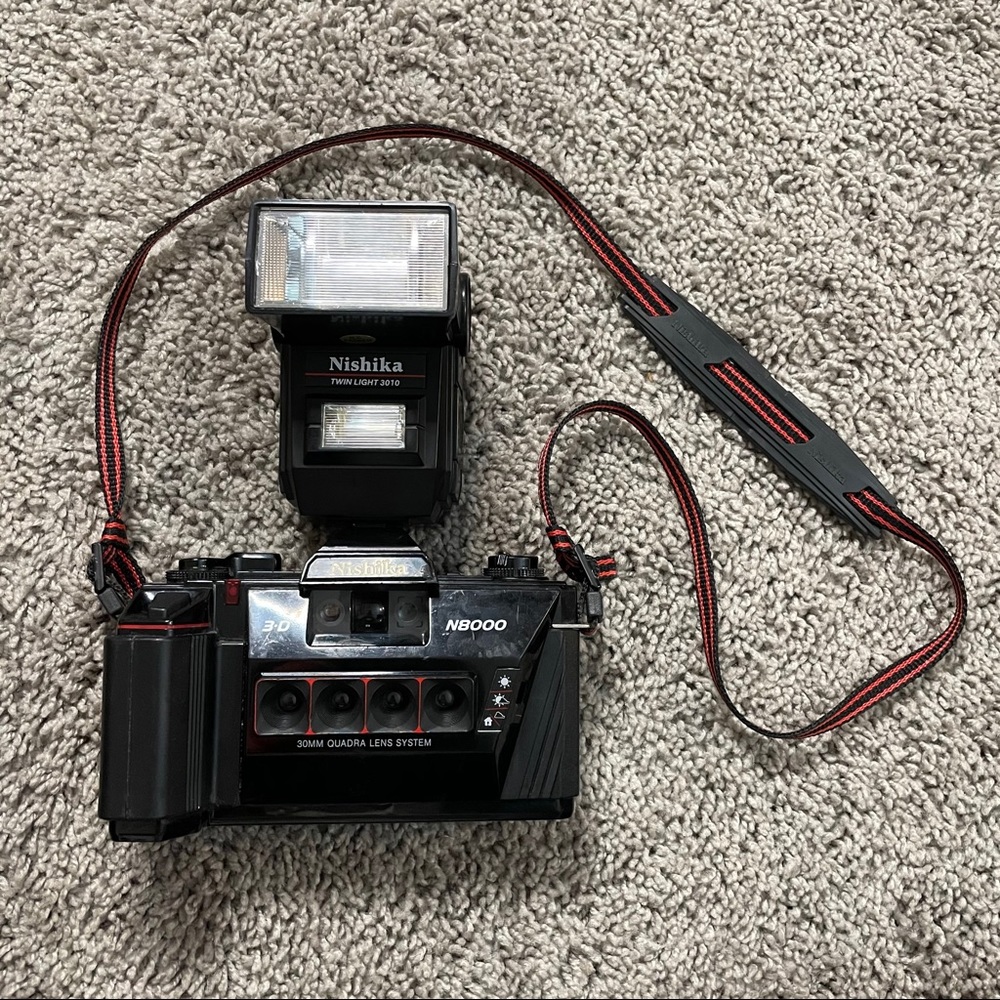 Nishika N8000 3D 35mm Camera